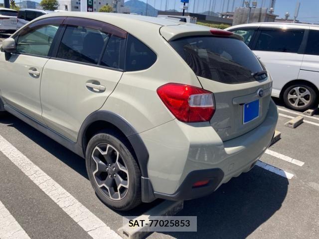 Subaru XV 2013-04 6915928-1