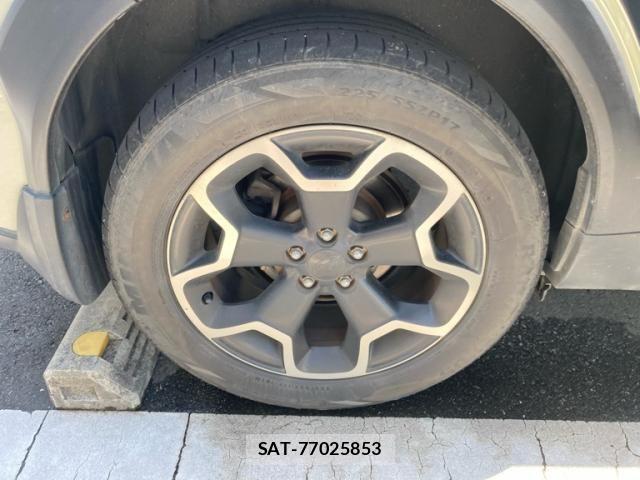 Subaru XV 2013-04 6915928-3