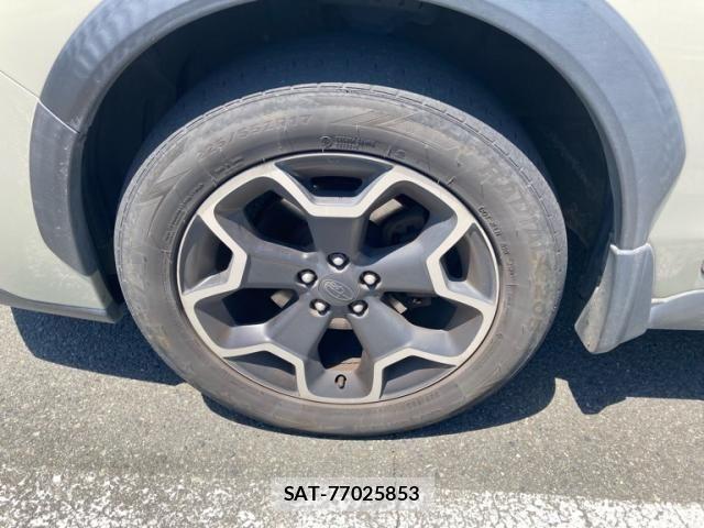 Subaru XV 2013-04 6915928-5