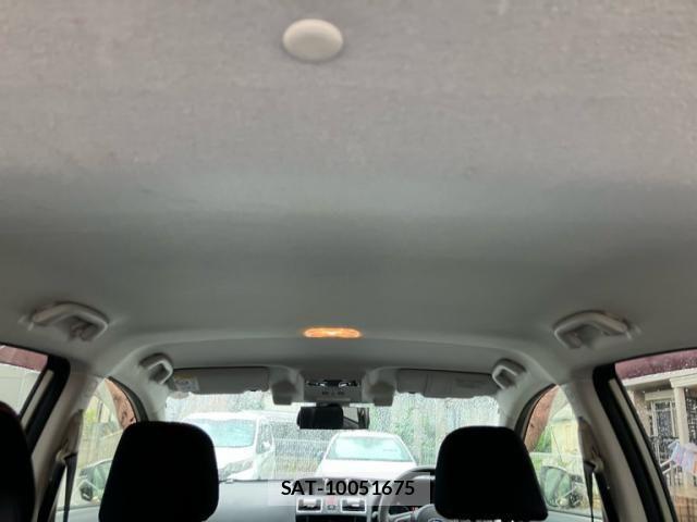 Subaru XV 2016-08 7331459-10