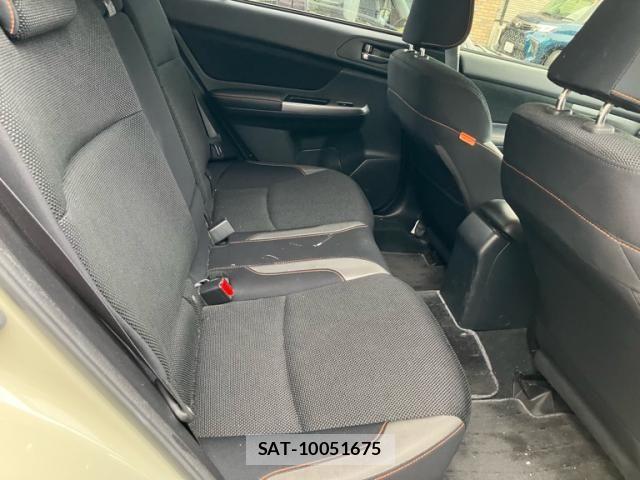 Subaru XV 2016-08 7331459-11