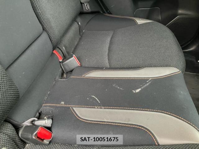 Subaru XV 2016-08 7331459-12
