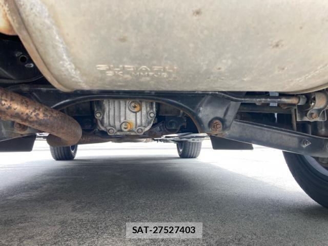 Subaru XV 2013-06 7459109-23