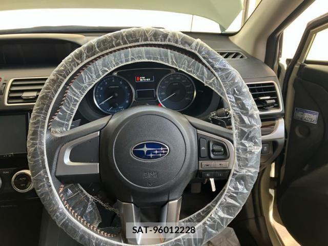 Subaru XV 2015-11 7459108-16