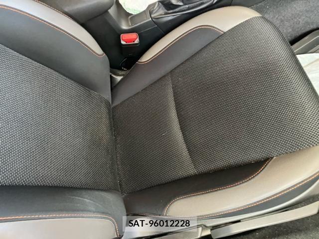 Subaru XV 2015-11 7459108-18