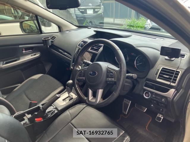 Subaru XV 2016-11 7621593-13