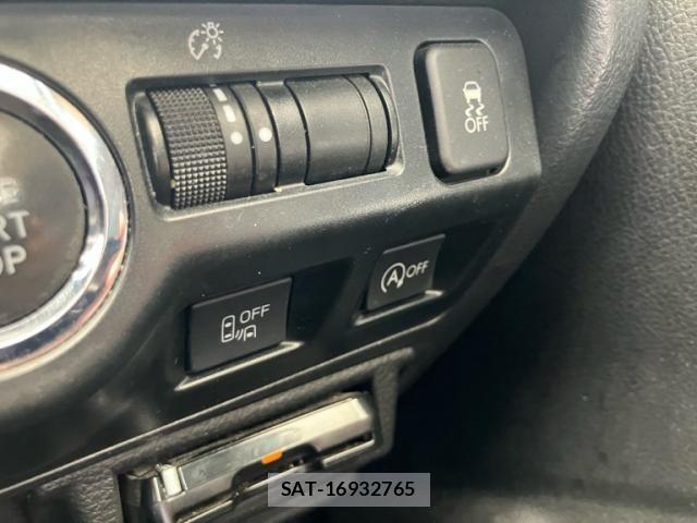 Subaru XV 2016-11 7621593-21