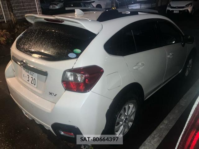 Subaru XV 2015-08 8076268-3