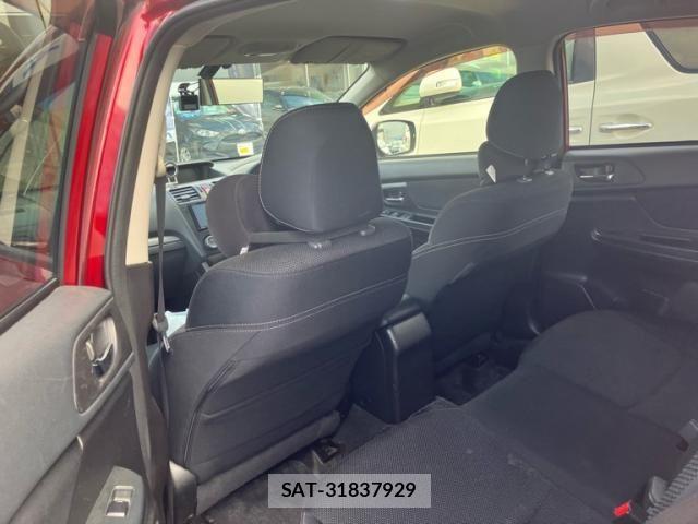 Subaru XV 2013-09 8102952-10