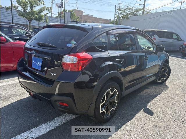 Subaru XV 2015-08 8318306-3