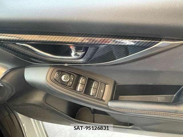 Subaru XV 2017-09 8416057-28
