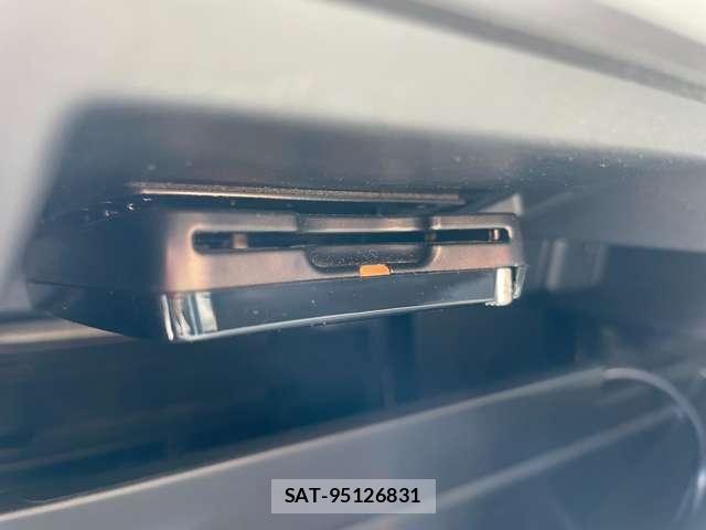 Subaru XV 2017-09 8416057-29