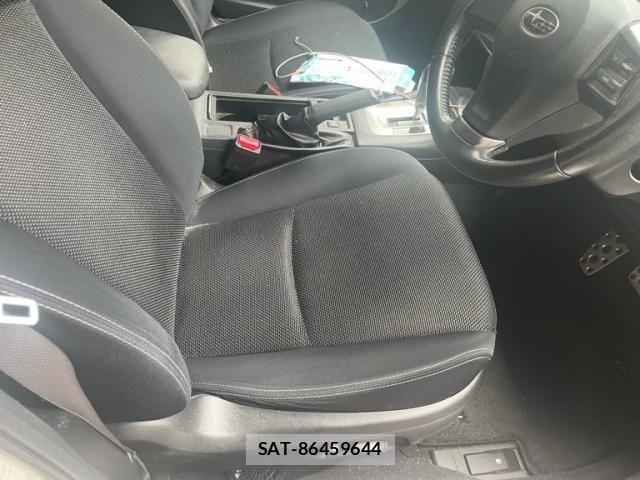 Subaru XV 2012-12 8416059-15