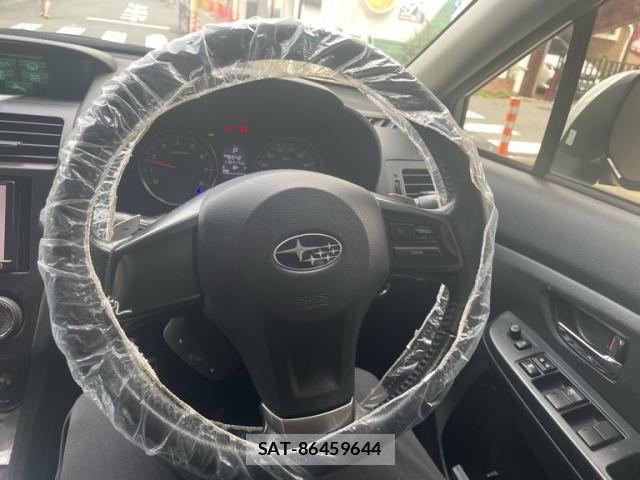 Subaru XV 2012-12 8416059-18