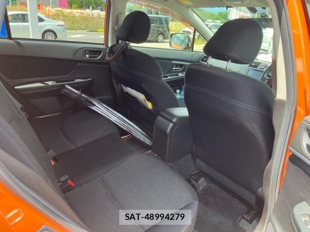 Subaru XV 2013-07 8528442-10