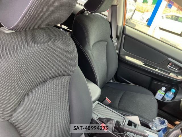 Subaru XV 2013-07 8528442-13