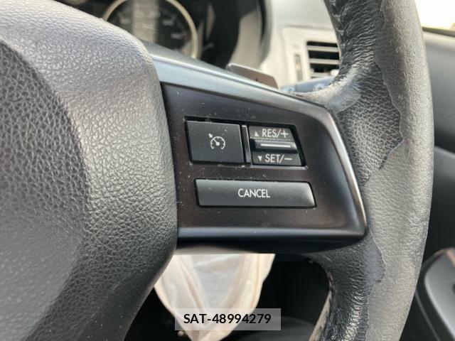 Subaru XV 2013-07 8528442-17