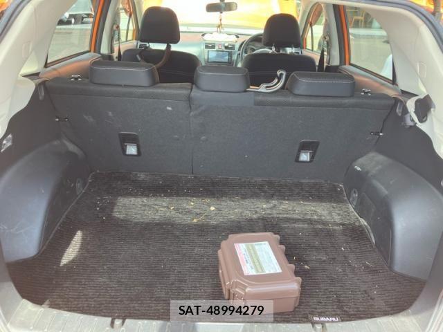 Subaru XV 2013-07 8528442-24