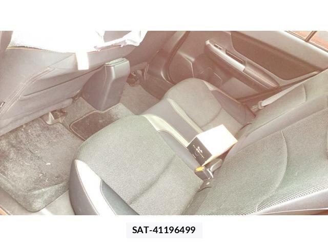 Subaru XV 2016-05 8667212-19