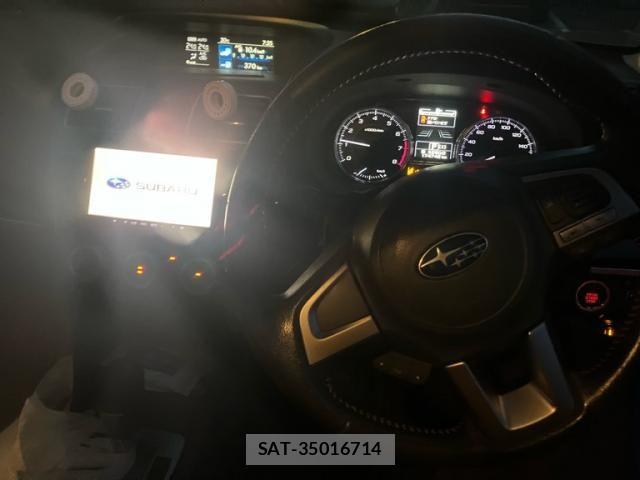 Subaru XV 2016-07 8662633-12