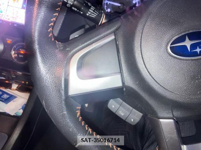 Subaru XV 2016-07 8662633-14