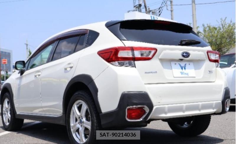 Subaru XV 2017-07 8674176-3