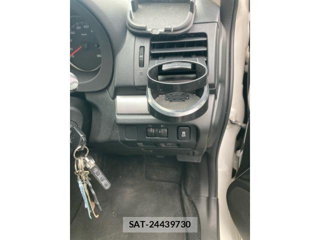 Subaru XV 2013-11 8851199-17