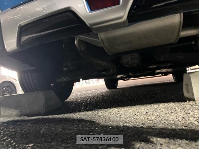 Subaru XV 2016-07 8883134-9
