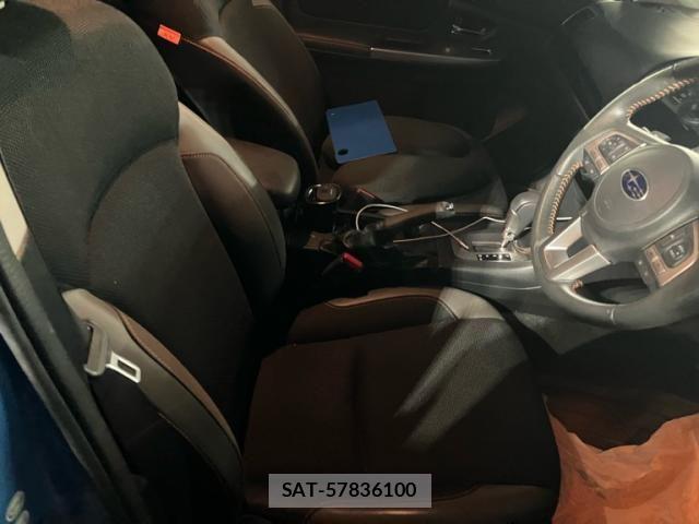 Subaru XV 2016-07 8883134-15