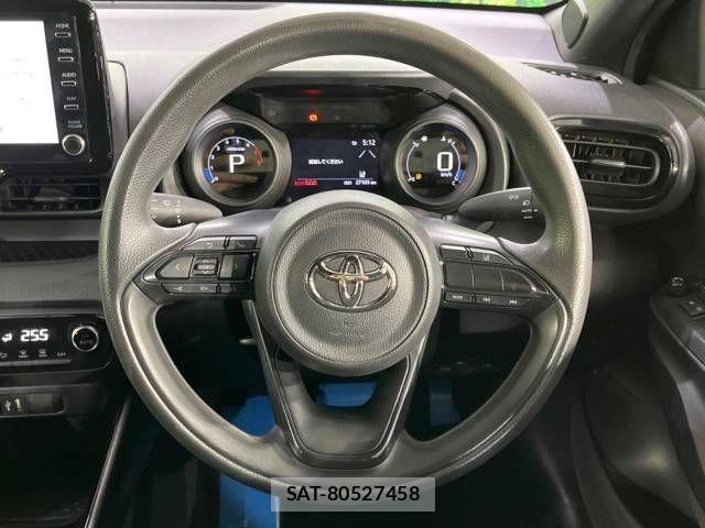 Toyota YARIS 2021-07 515360-8