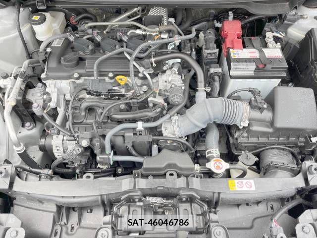 Toyota YARIS 2023-07 878672-18