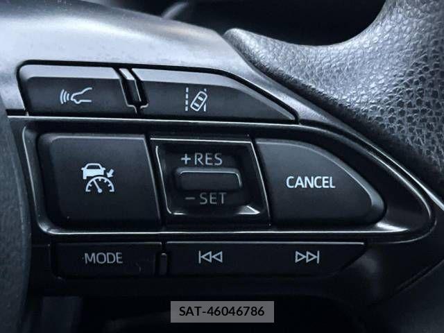 Toyota YARIS 2023-07 878672-5