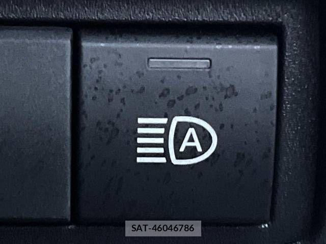 Toyota YARIS 2023-07 878672-6