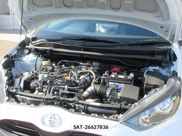 Toyota YARIS 2021-06 3423920-21