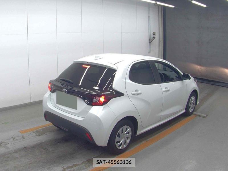 Toyota YARIS 2025 3432630-1