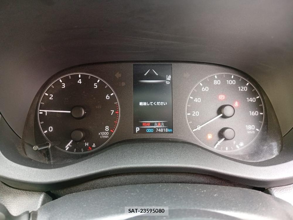 Toyota YARIS 2022-04 869237-12