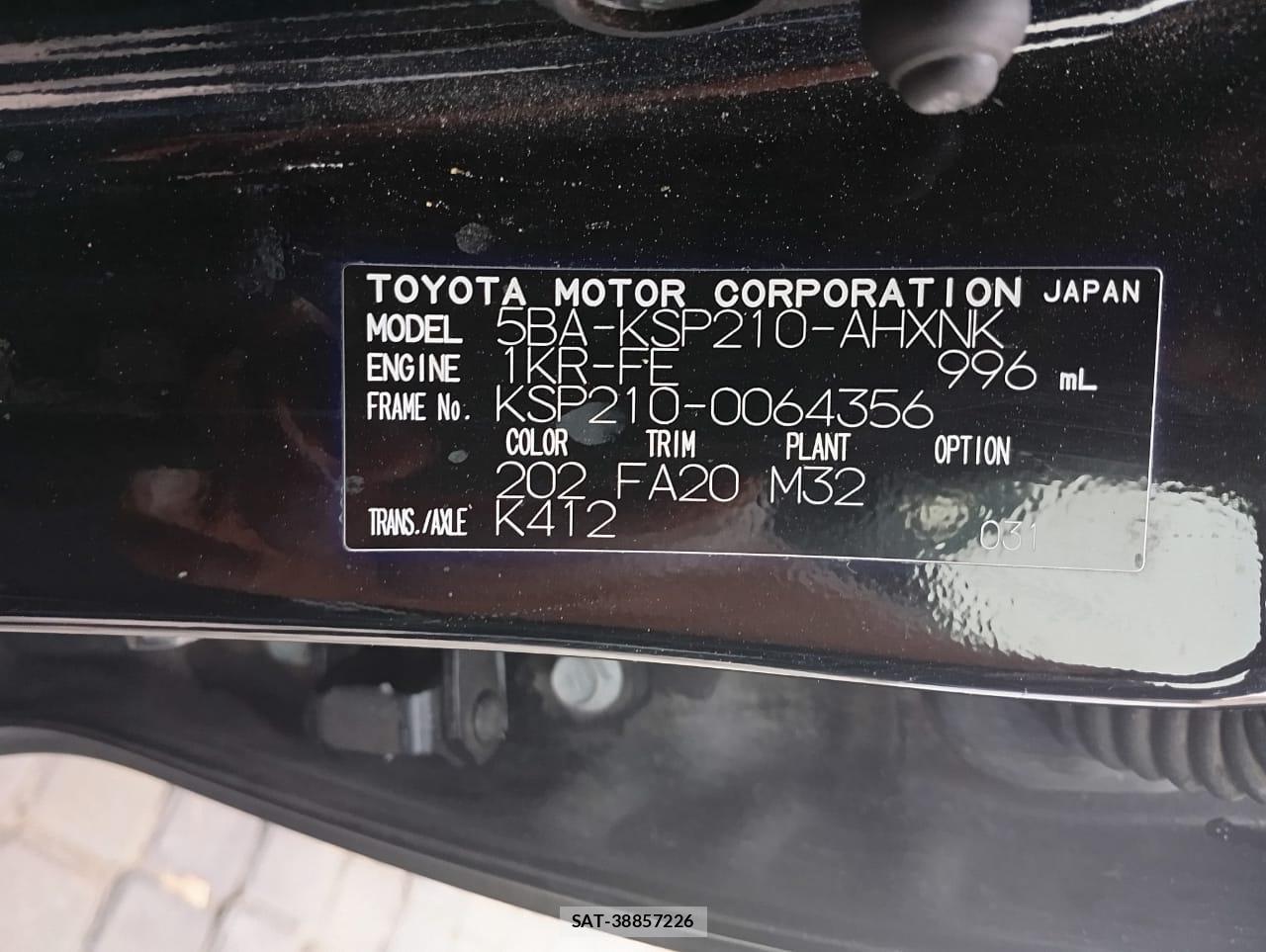 Toyota YARIS 2022-04 3545601-24
