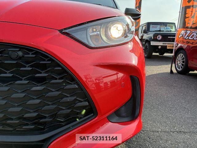 Toyota YARIS 2024-05 4112212-23