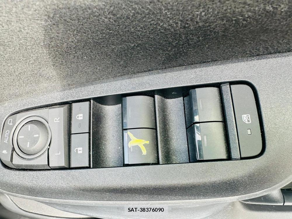 Toyota YARIS 2025 4854305-21