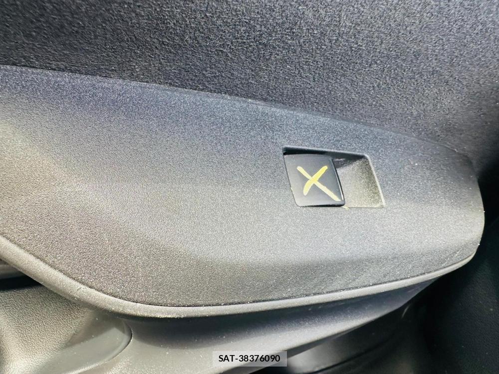 Toyota YARIS 2025 4854305-23