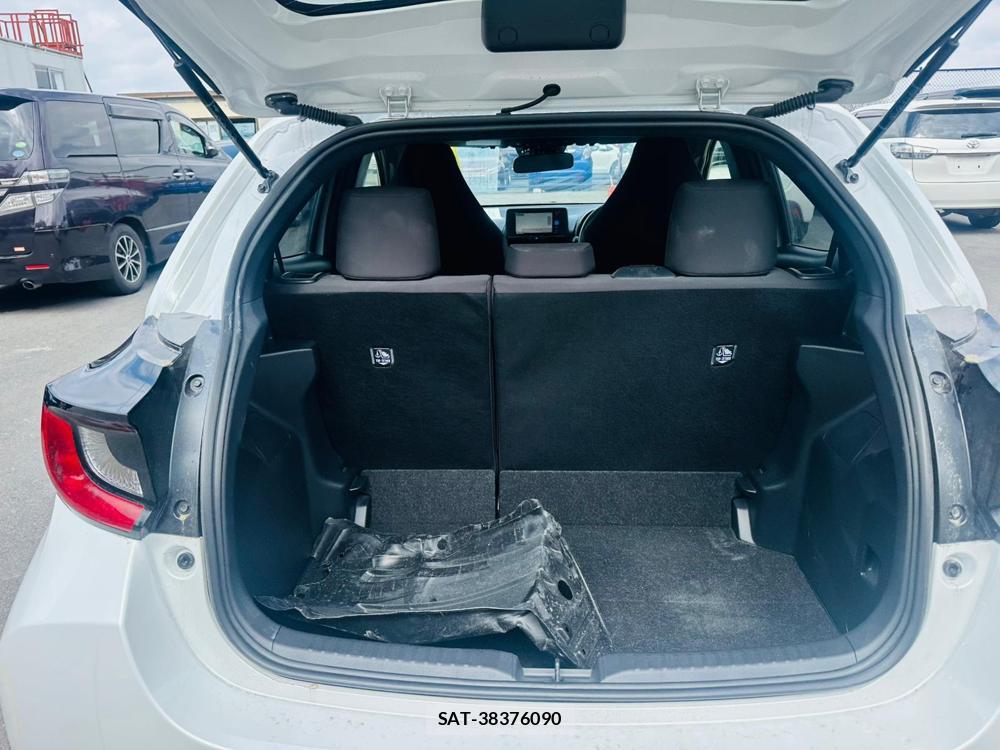 Toyota YARIS 2025 4854305-25