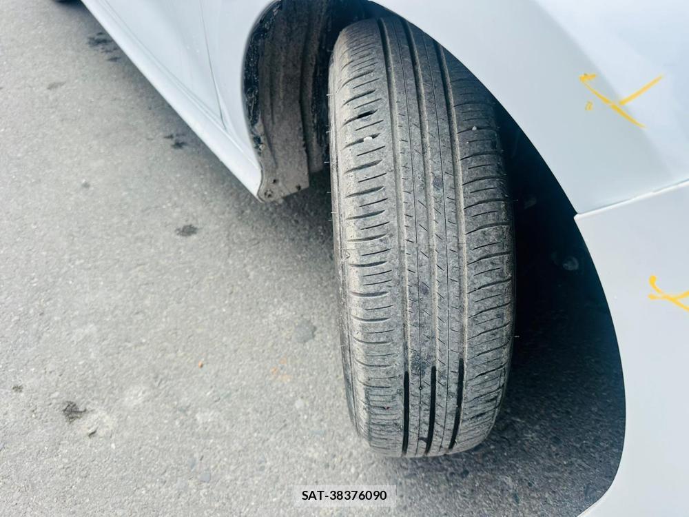 Toyota YARIS 2025 4854305-32