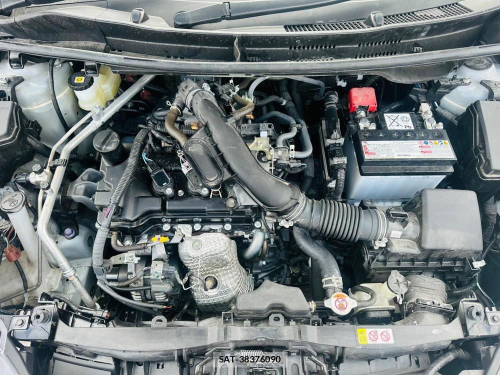 Toyota YARIS 2025 4854305-38