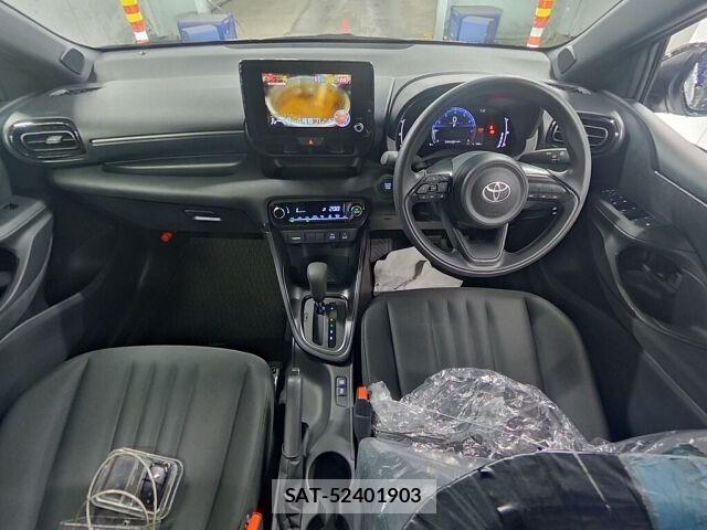 Toyota YARIS 2026 5852456-4