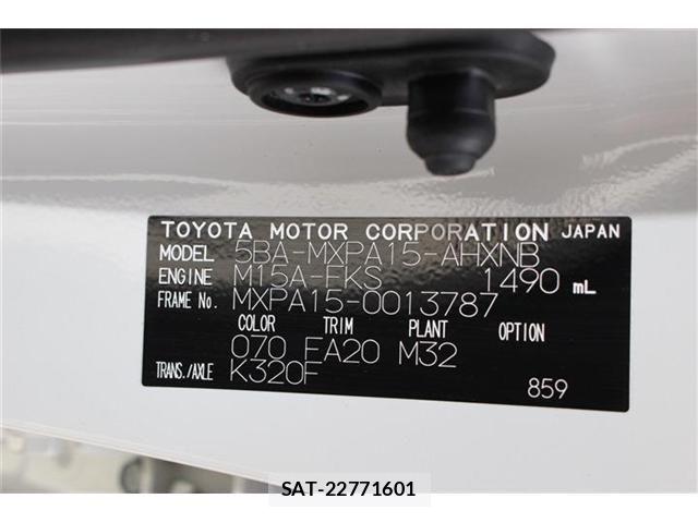 Toyota YARIS 2022-03 6273355-22