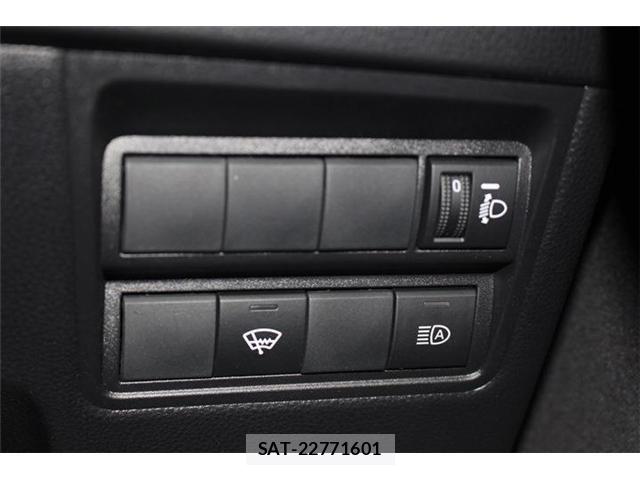 Toyota YARIS 2022-03 6273355-6