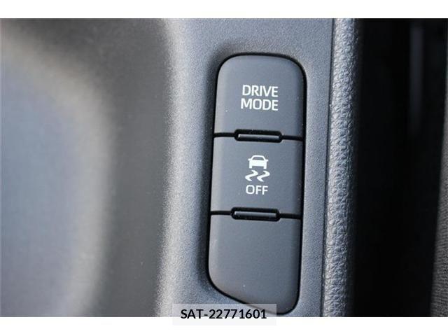 Toyota YARIS 2022-03 6273355-7