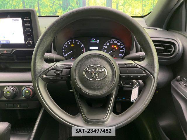 Toyota YARIS 2020-03 6547587-10