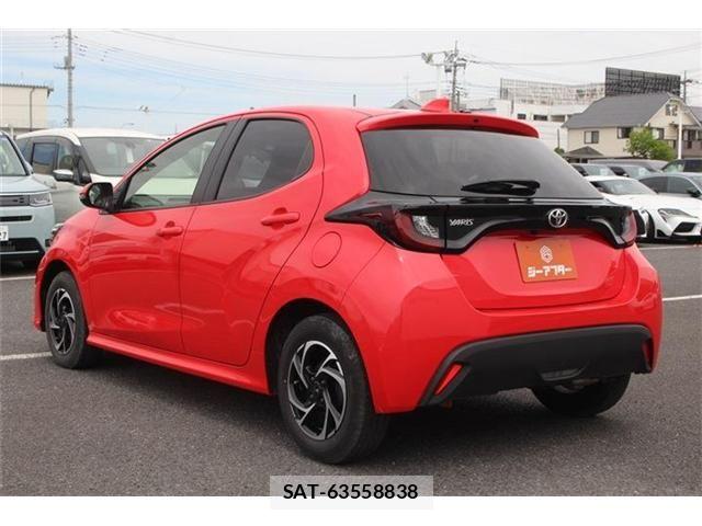Toyota YARIS 2024-01 6547584-10