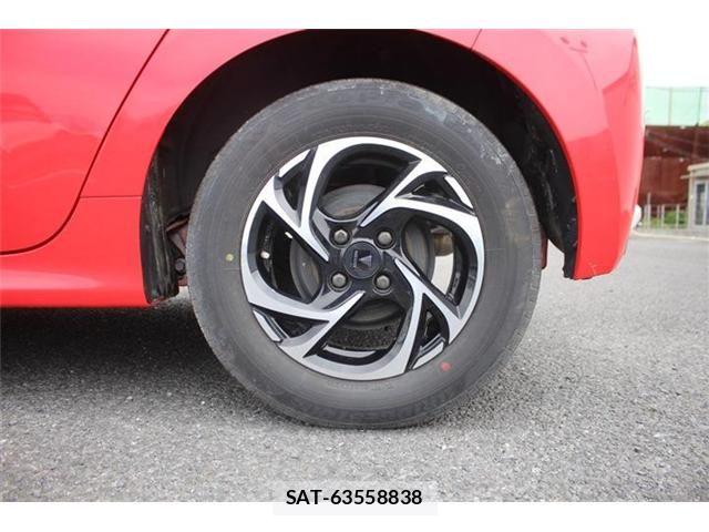 Toyota YARIS 2024-01 6547584-16